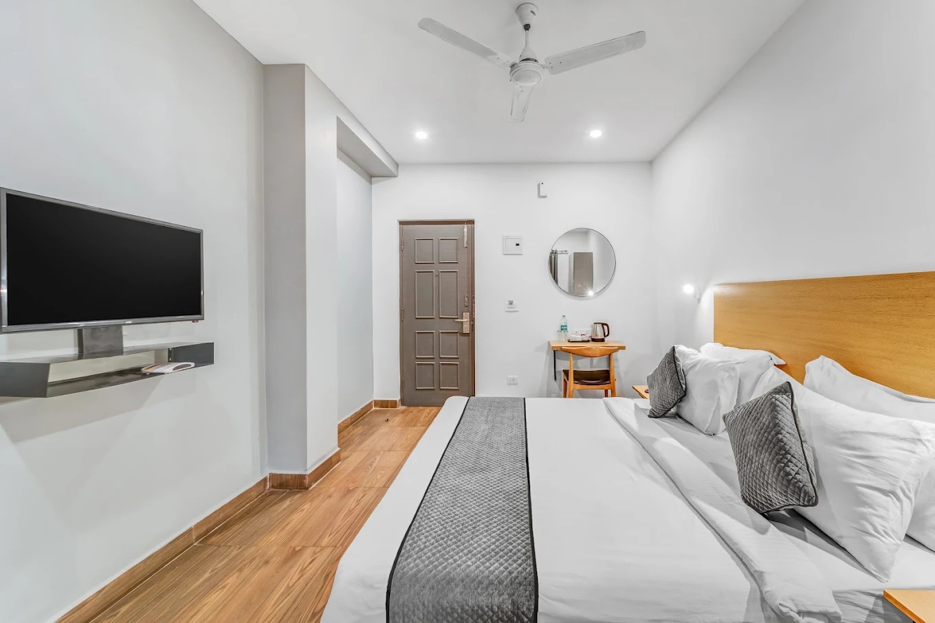 Hotels in Ashok Nagar